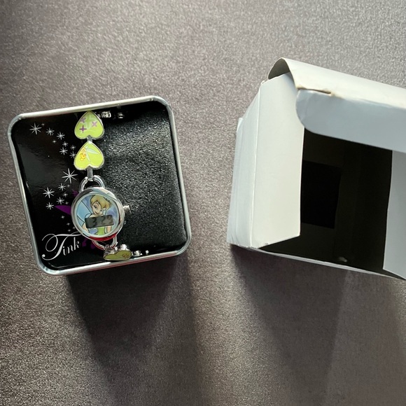 Brand New Disney Tinker Bell Kids Watch - Picture 2 of 3